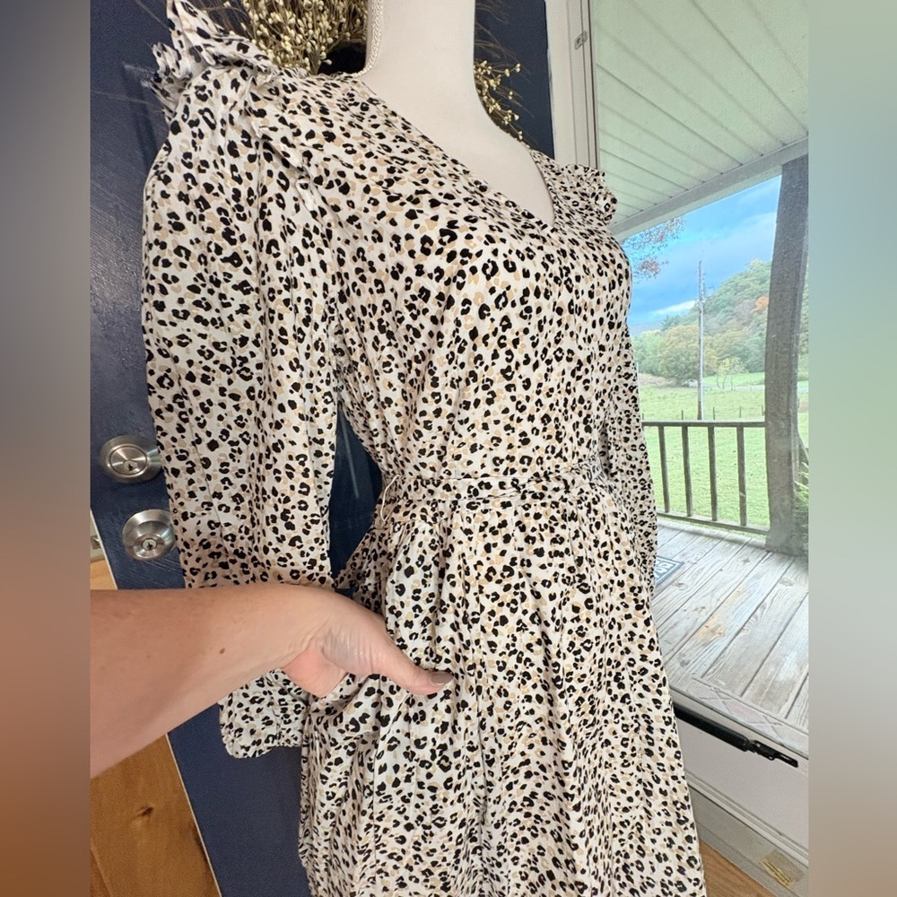 J. Crew Lep Long Sleeve Dress w/ Decorative Sleeves, Pockets, Side zipper & Belt - Picture 12 of 16